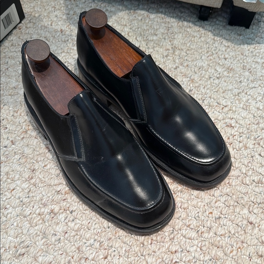Hitchcock Classic Black Leather Men's Loafers